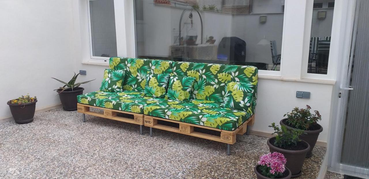 Apartament Acogedora Casa Con Patio En El Tiemblo Zewnętrze zdjęcie
